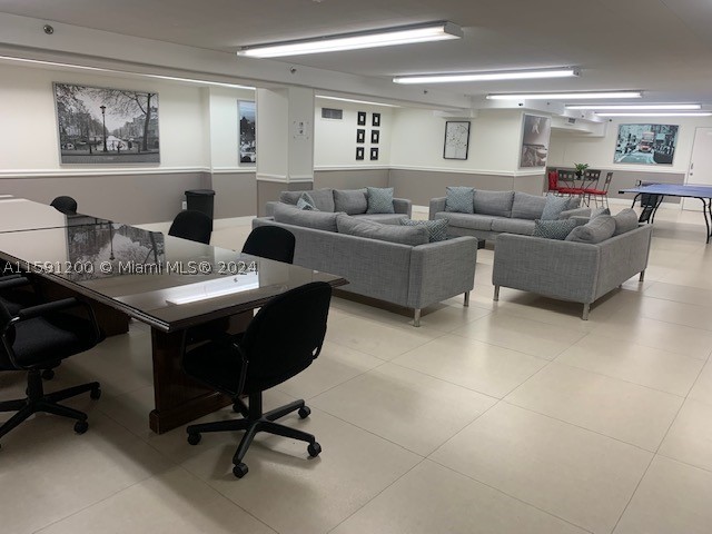100 Lincoln Rd #1434, Miami Beach FL 33139
