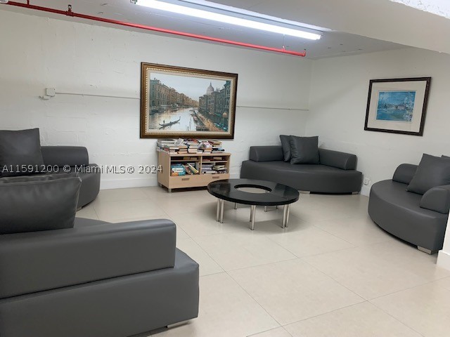 100 Lincoln Rd #1434, Miami Beach FL 33139