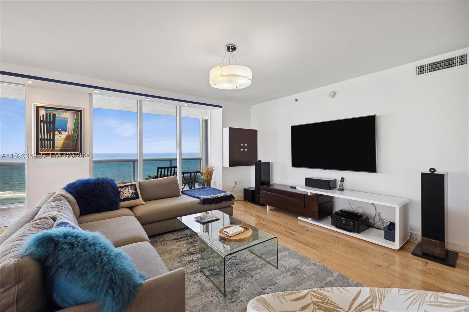 1800 S Ocean Dr #1401, Hallandale Beach FL 33009