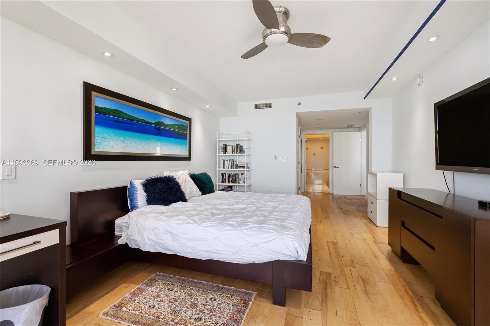1800 S Ocean Dr #1401, Hallandale Beach FL 33009