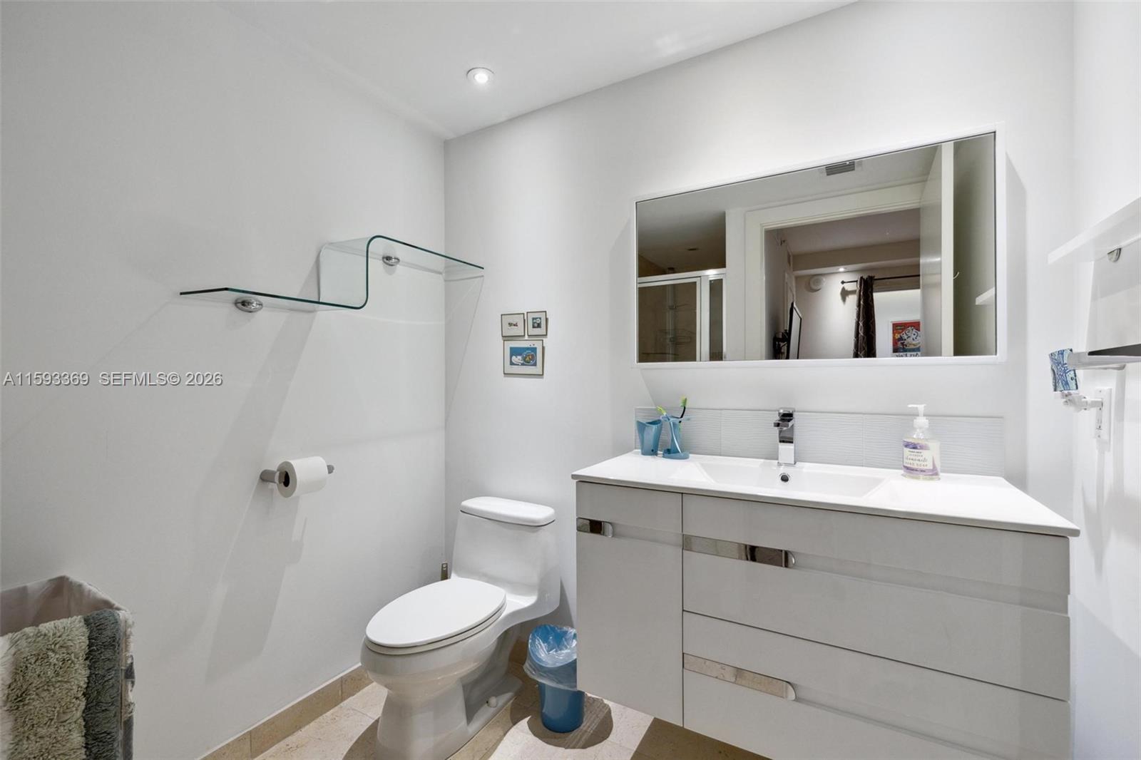 1800 S Ocean Dr #1401, Hallandale Beach FL 33009