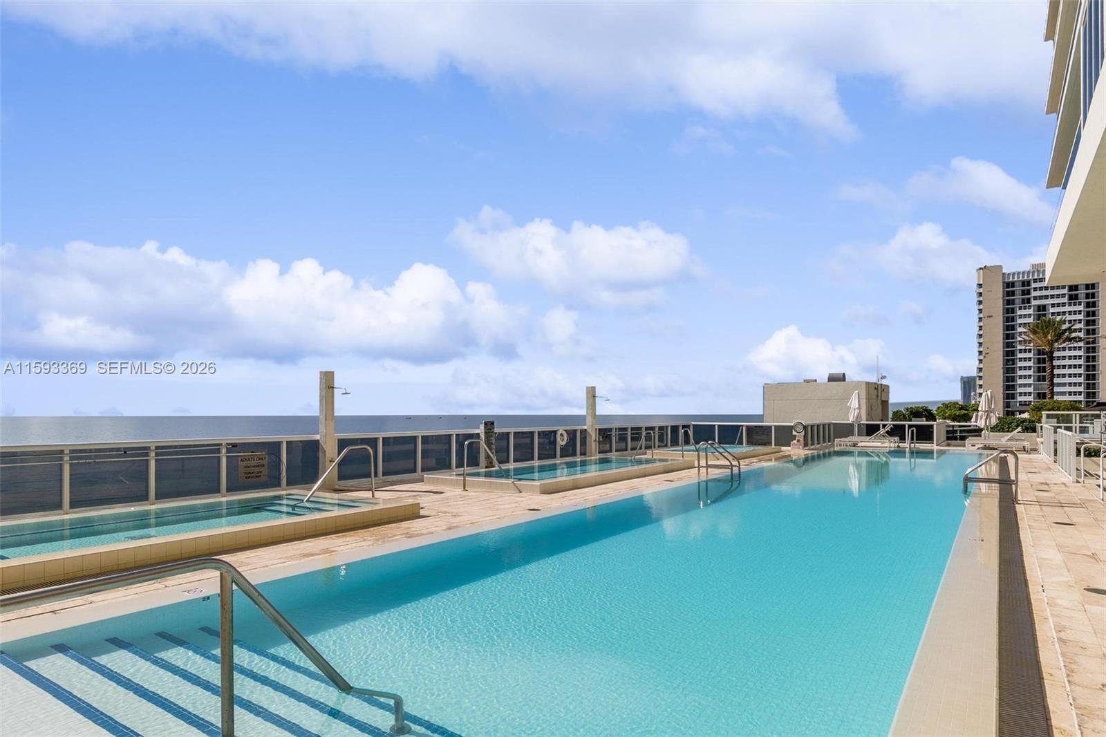 1800 S Ocean Dr #1401, Hallandale Beach FL 33009