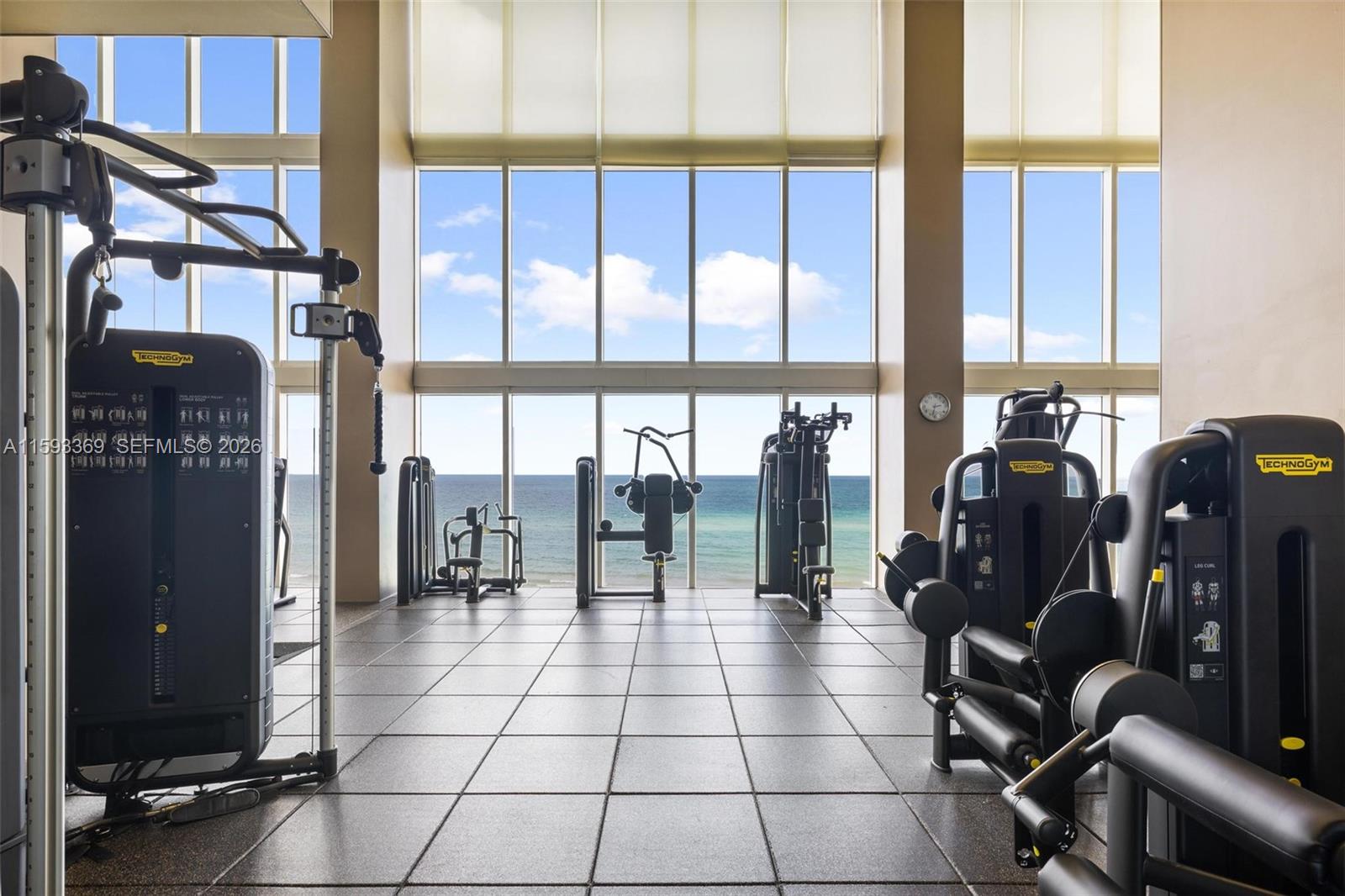 1800 S Ocean Dr #1401, Hallandale Beach FL 33009