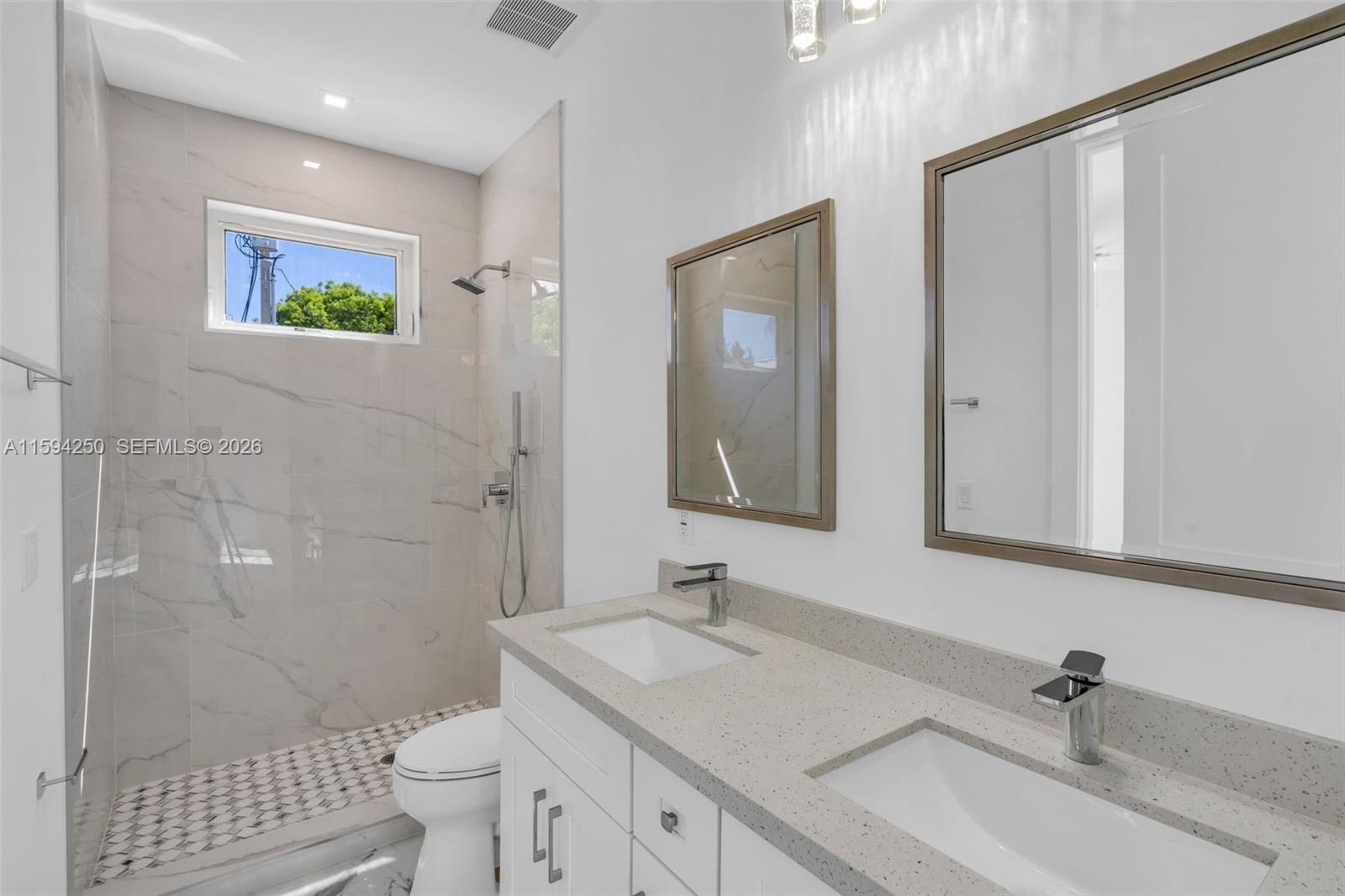 84 Coral Way, Key Largo FL 33037