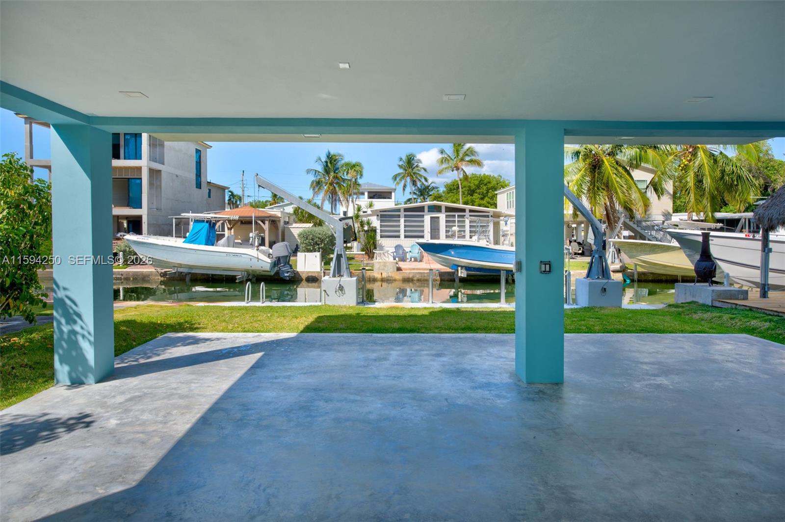 84 Coral Way, Key Largo FL 33037