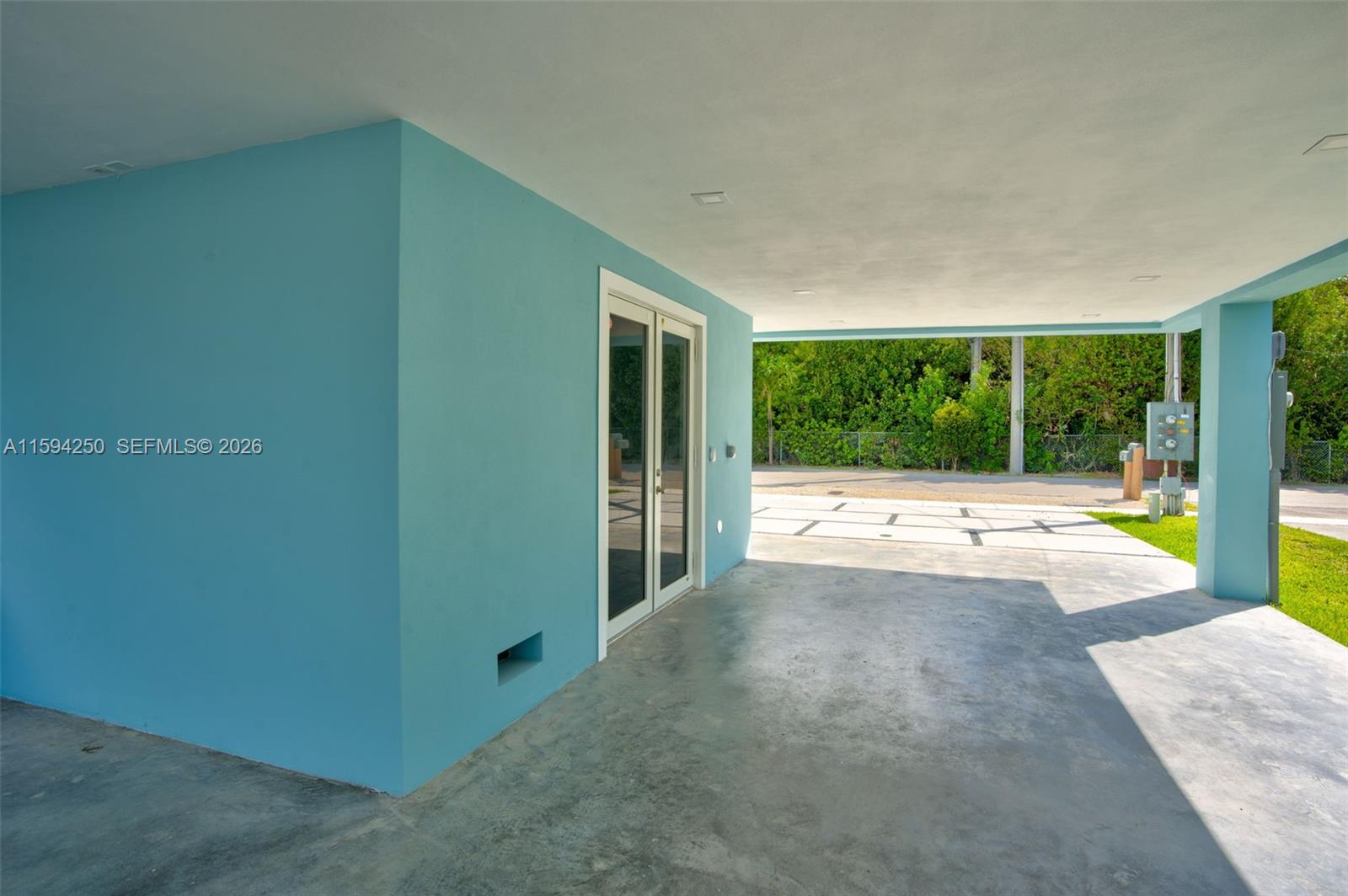 84 Coral Way, Key Largo FL 33037