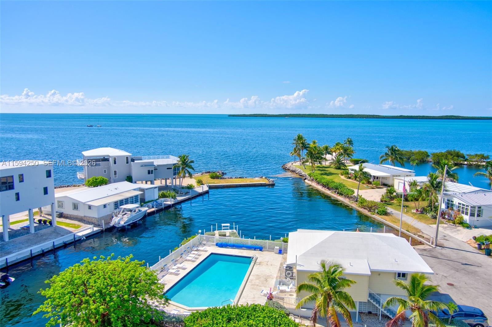 84 Coral Way, Key Largo FL 33037