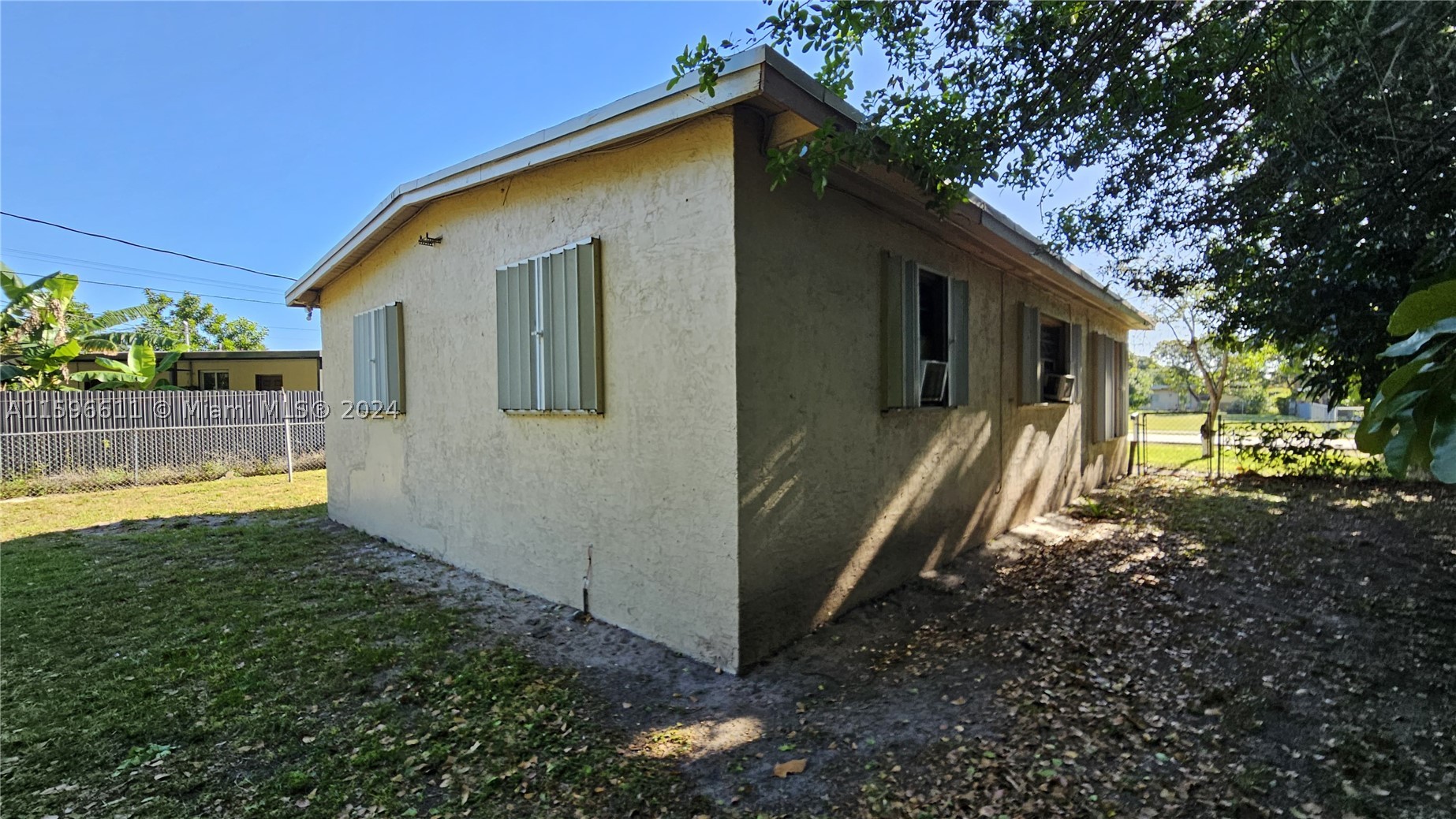 155 NW 30th Ter, Fort Lauderdale FL 33311