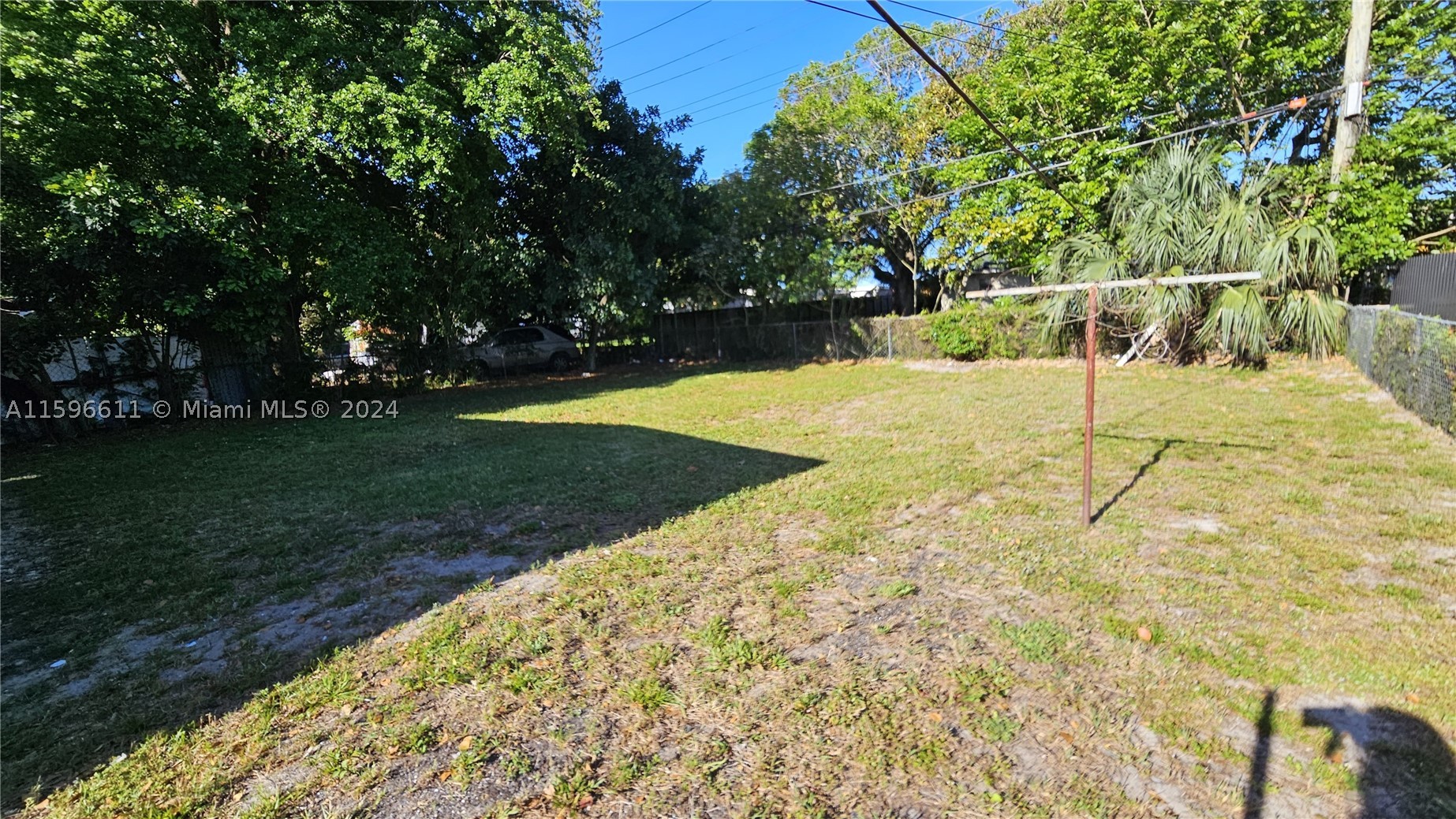 155 NW 30th Ter, Fort Lauderdale FL 33311