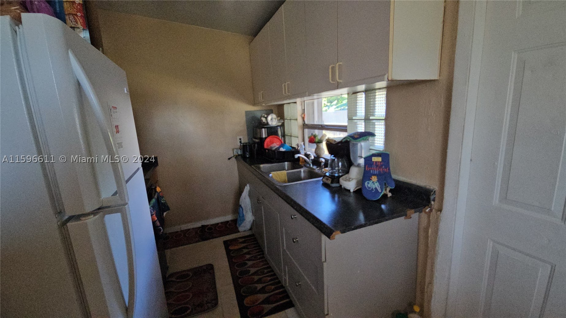 155 NW 30th Ter, Fort Lauderdale FL 33311