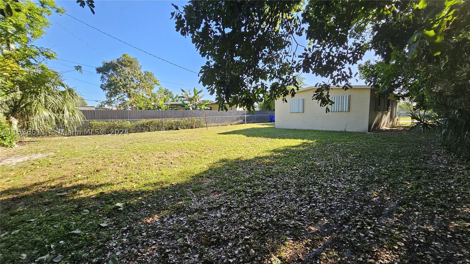 155 NW 30th Ter, Fort Lauderdale FL 33311