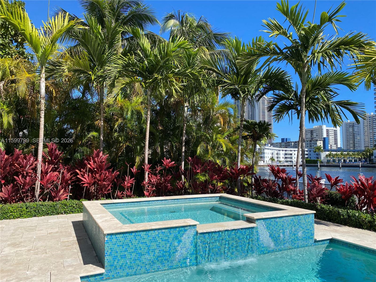 Hallandale Beach FL 33009 - A11599799
