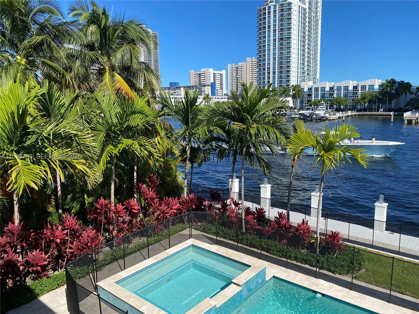 Hallandale Beach FL 33009 - A11599799