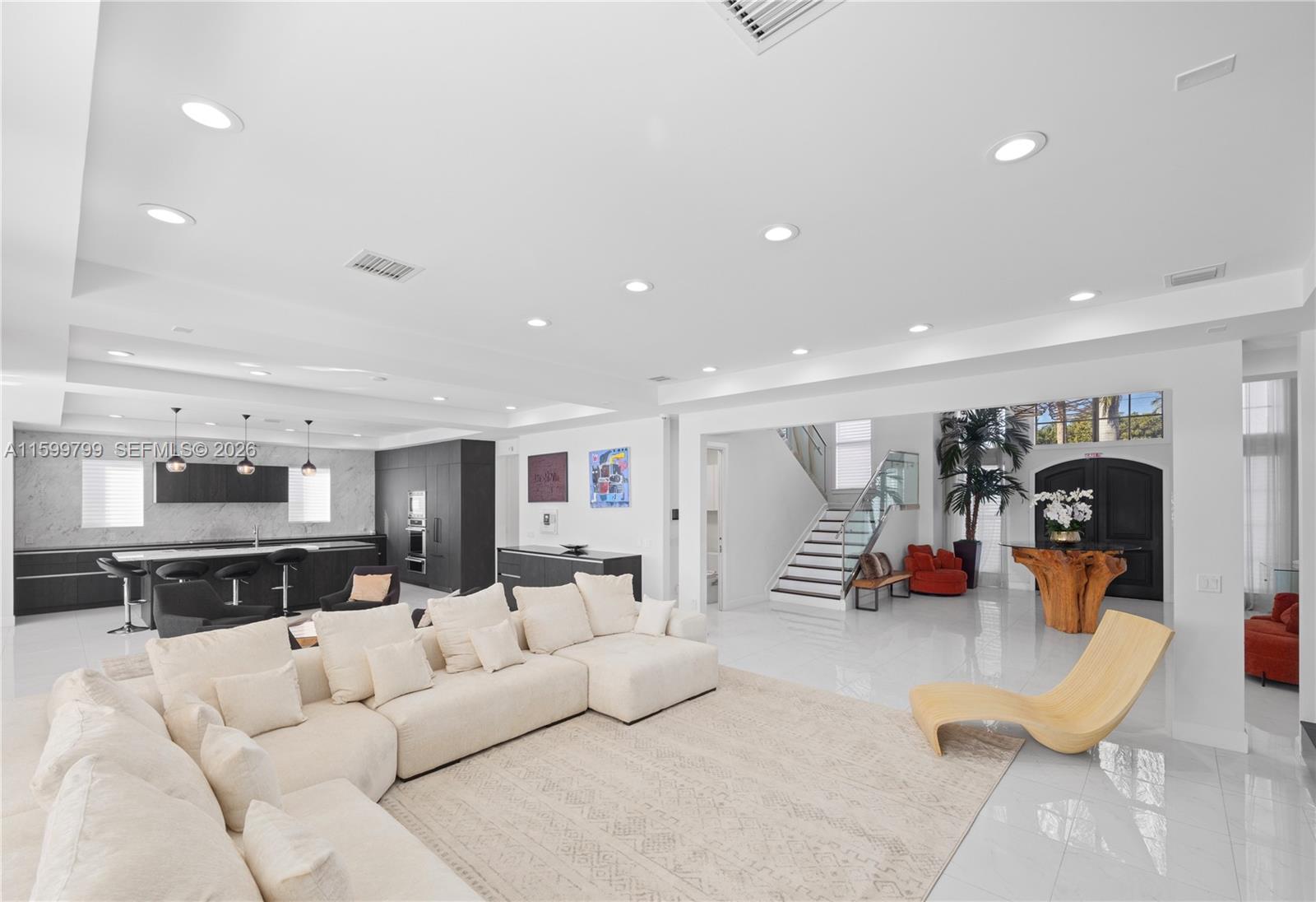 Hallandale Beach FL 33009 - A11599799