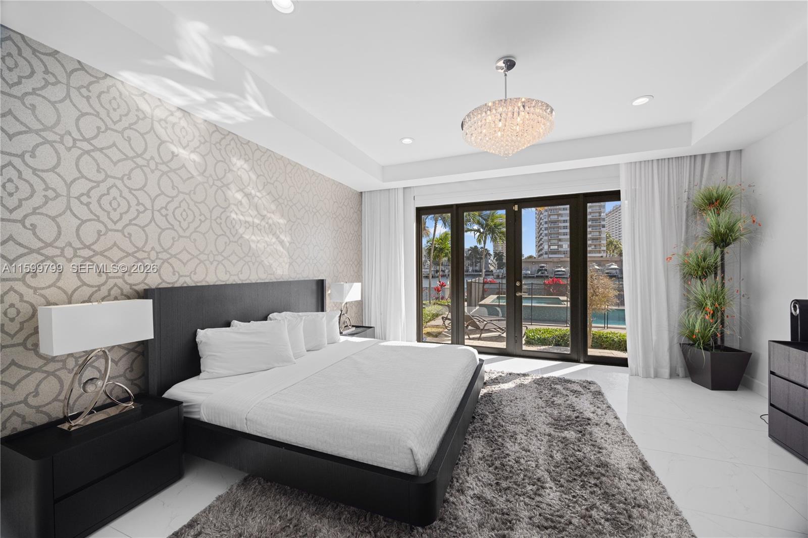 Hallandale Beach FL 33009 - A11599799