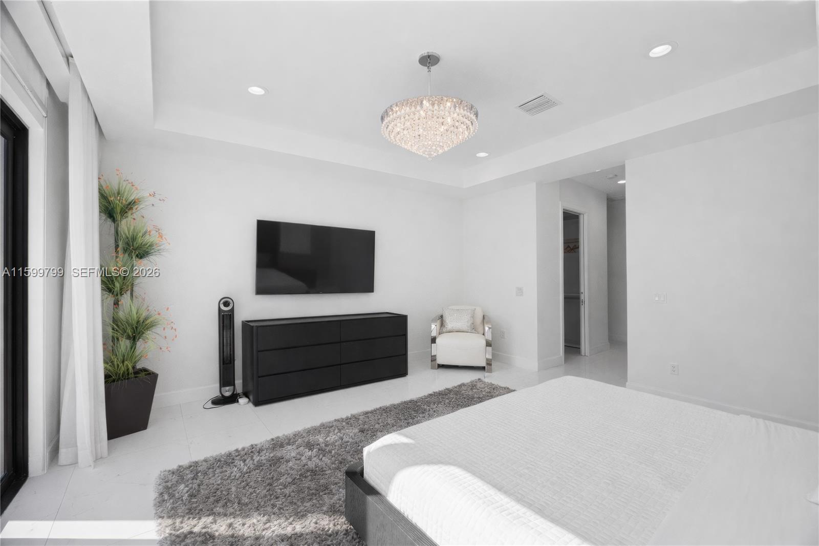 Hallandale Beach FL 33009 - A11599799