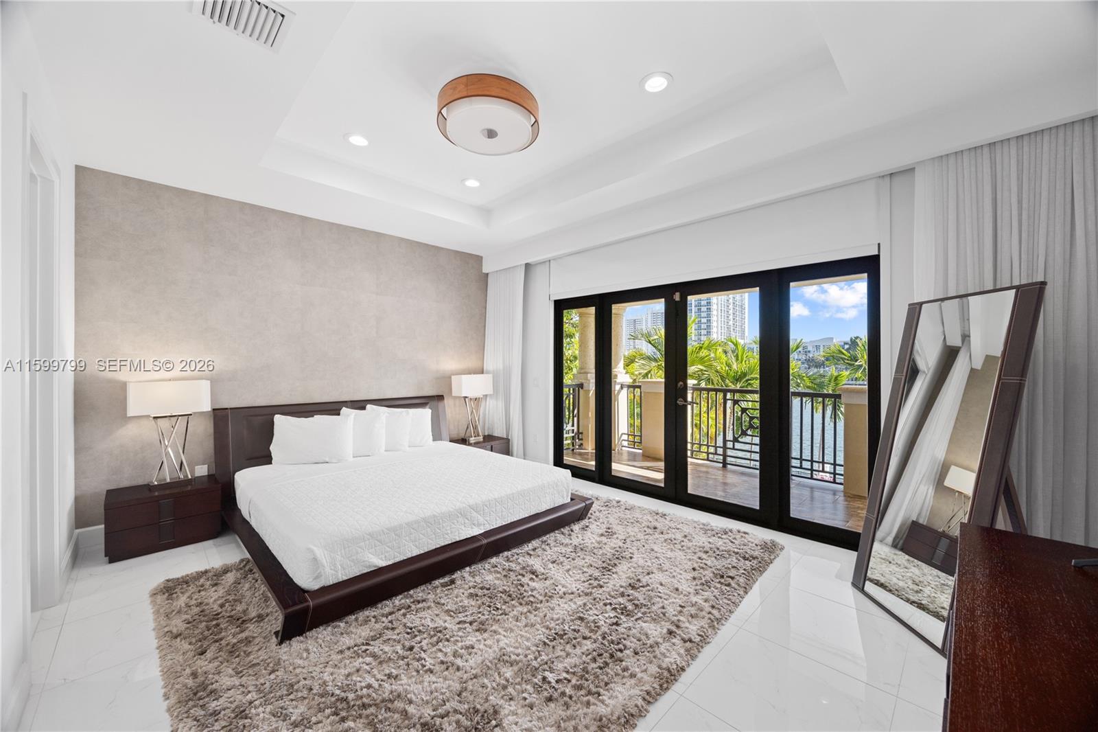 Hallandale Beach FL 33009 - A11599799