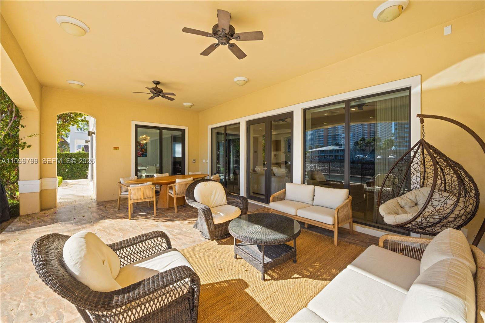 Hallandale Beach FL 33009 - A11599799