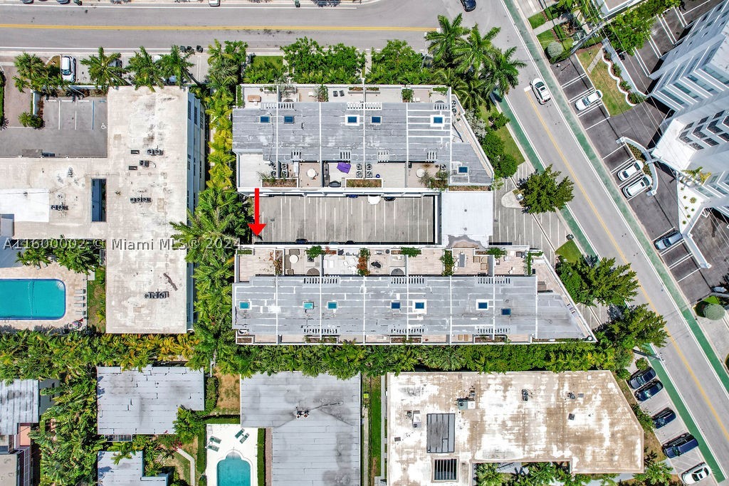 1000 99th St #14, Bay Harbor Islands FL 33154