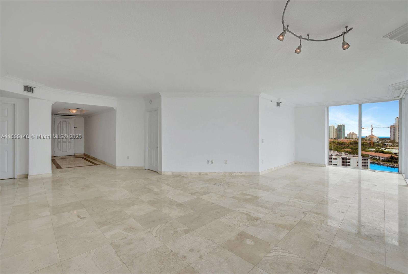 3370 Hidden Bay Dr #1208, Aventura FL 33180