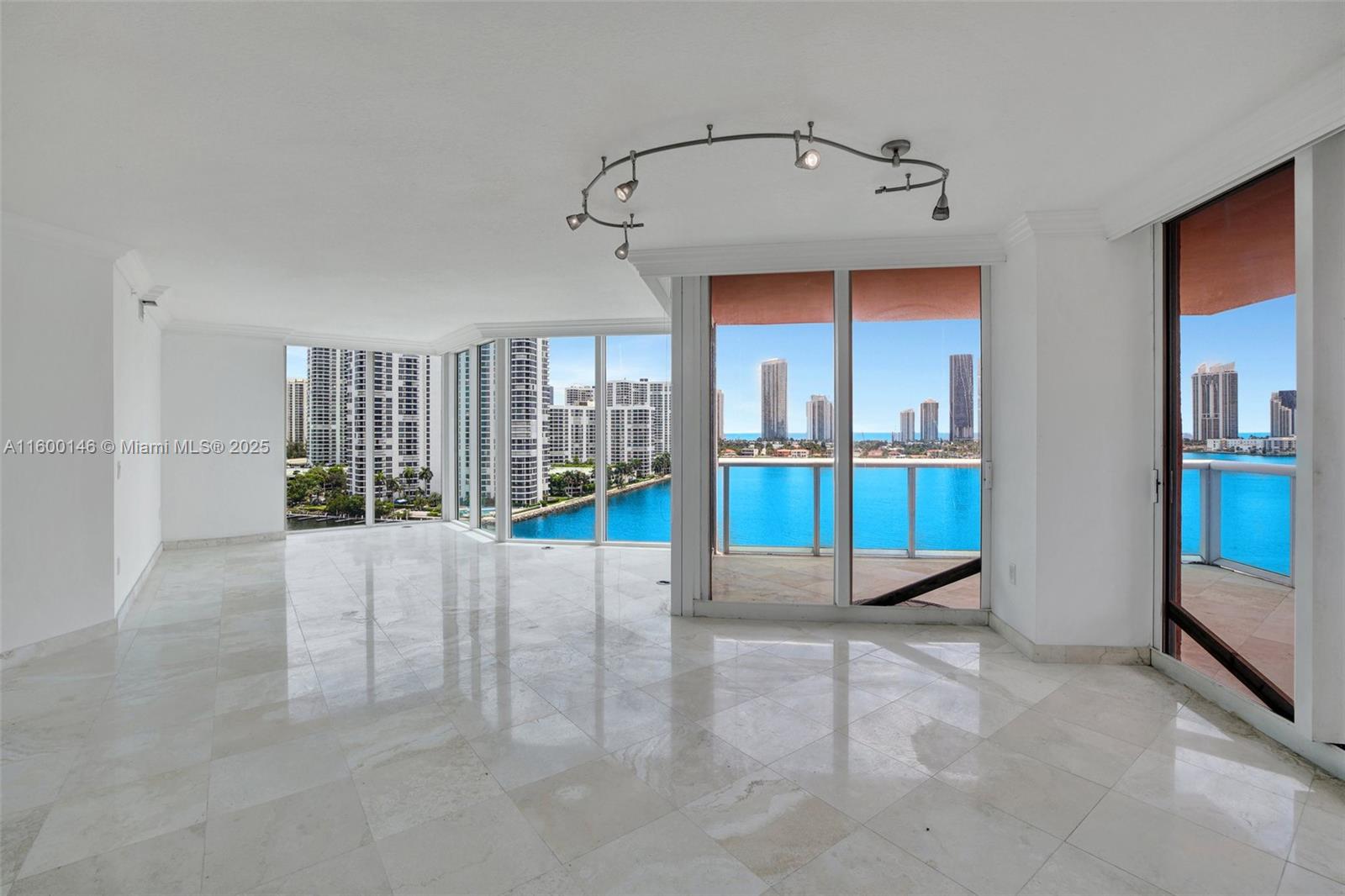 3370 Hidden Bay Dr #1208, Aventura FL 33180