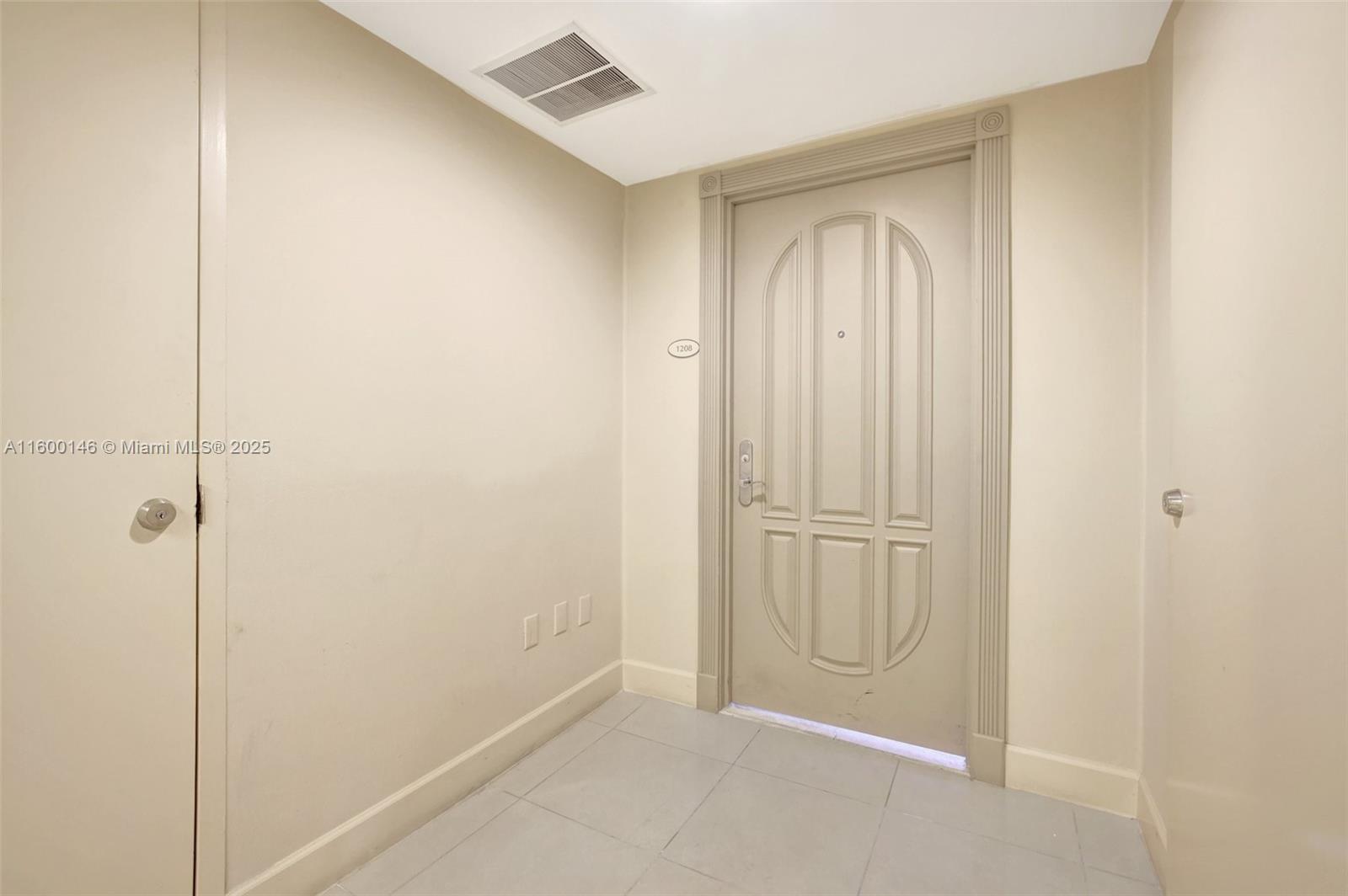3370 Hidden Bay Dr #1208, Aventura FL 33180