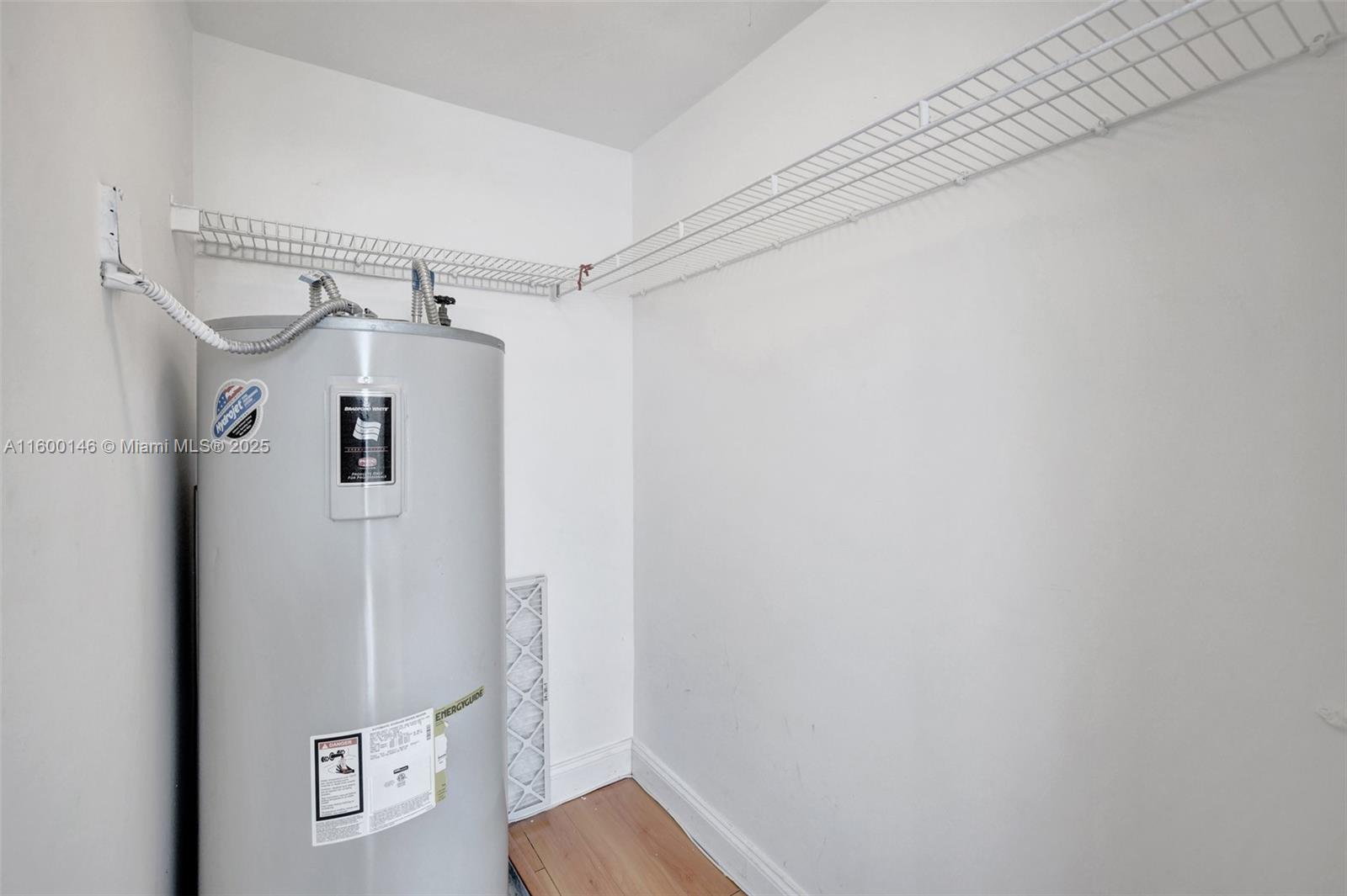 3370 Hidden Bay Dr #1208, Aventura FL 33180