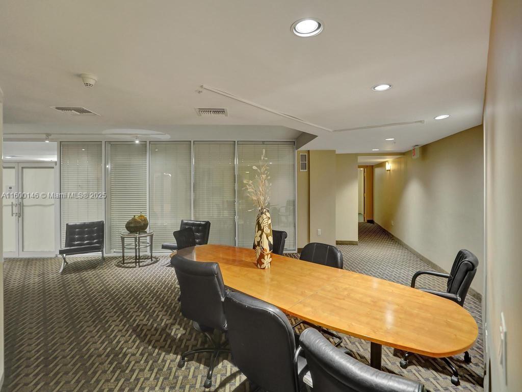 3370 Hidden Bay Dr #1208, Aventura FL 33180