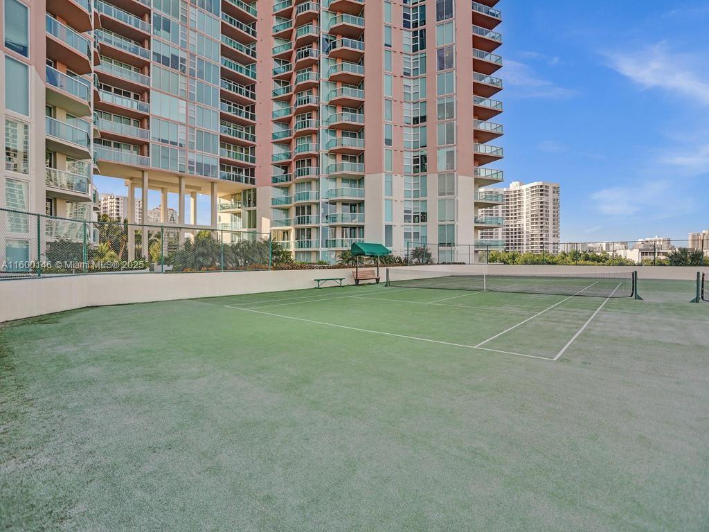 3370 Hidden Bay Dr #1208, Aventura FL 33180
