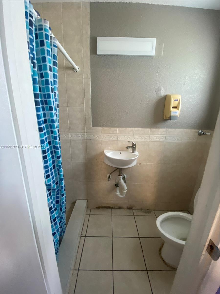 1926 Ramsey Dr, Lake Worth FL 33461