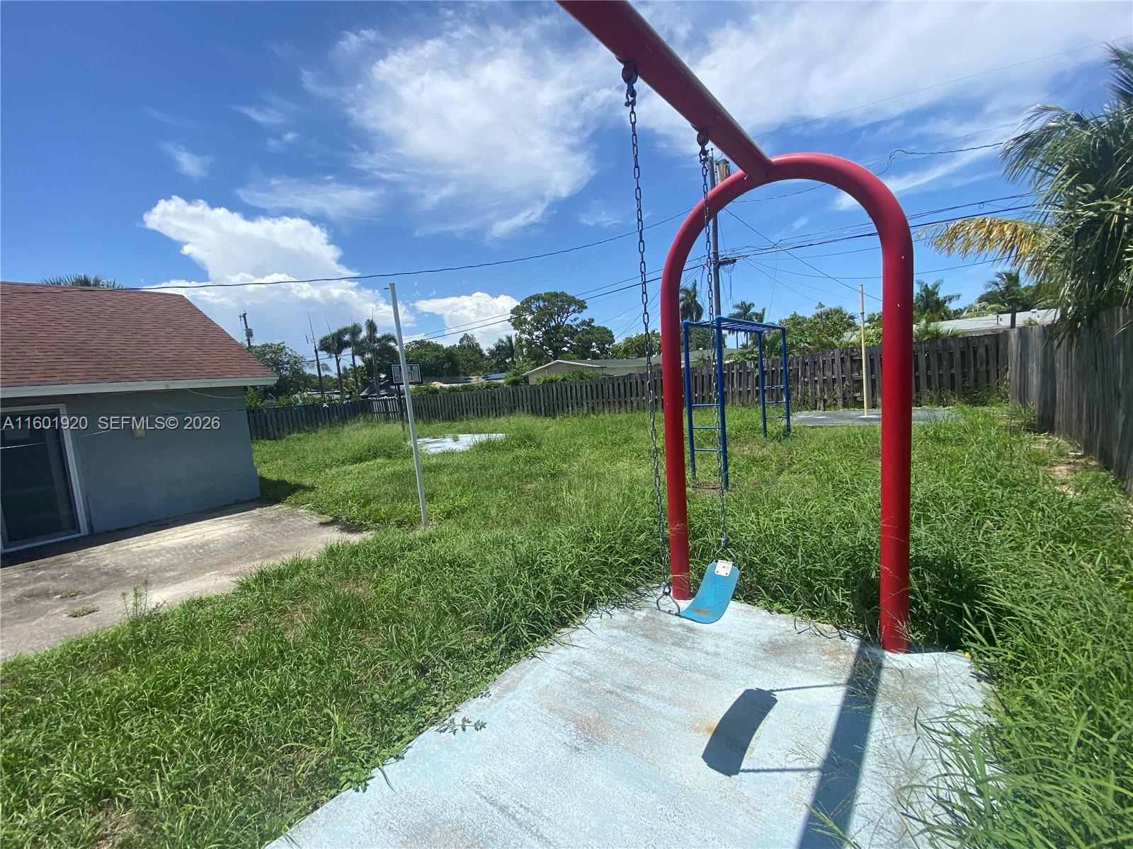 1926 Ramsey Dr, Lake Worth FL 33461