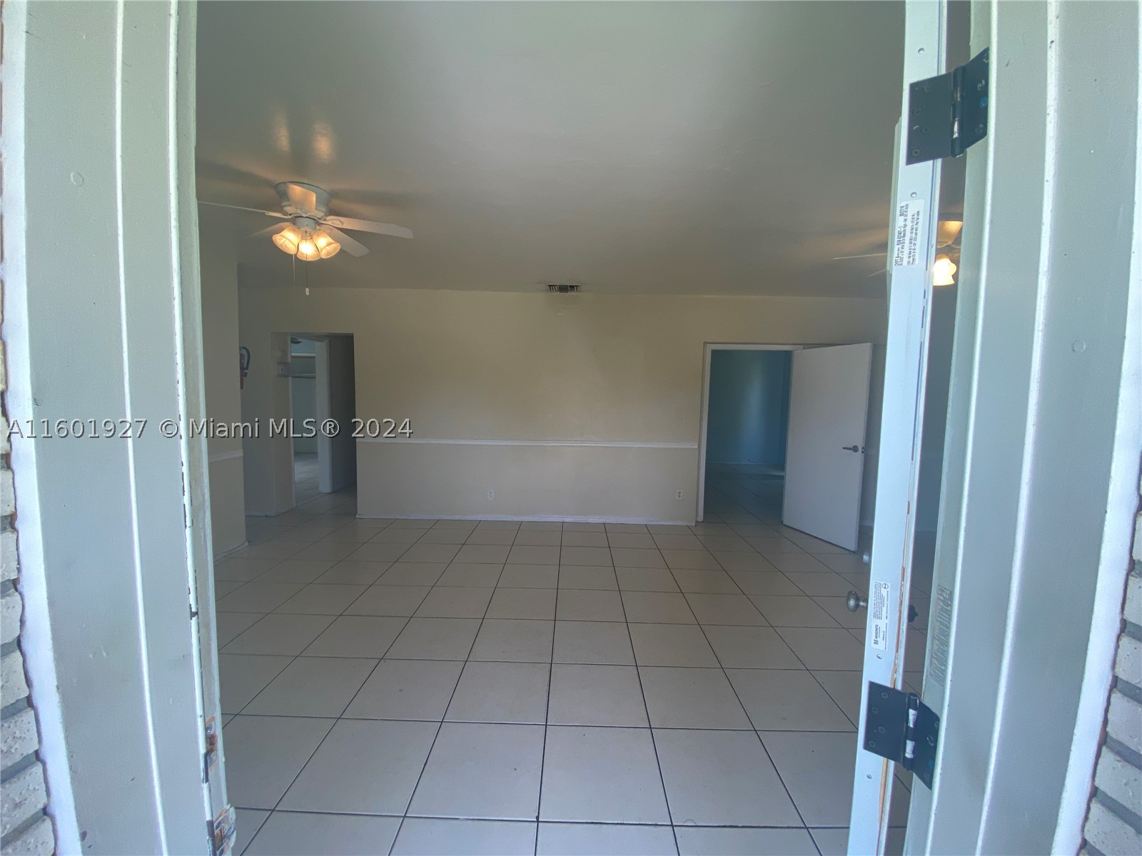 1739 SW 28th Ter, Fort Lauderdale FL 33312