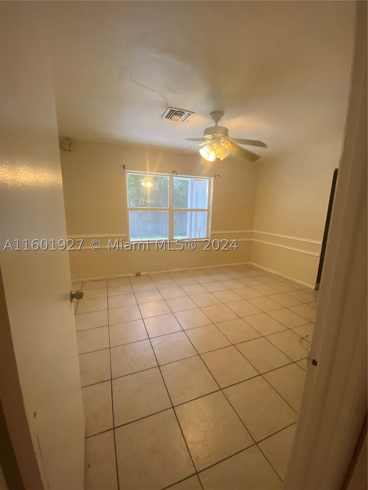 1739 SW 28th Ter, Fort Lauderdale FL 33312