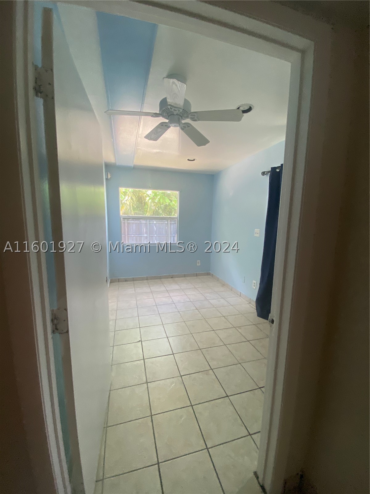 1739 SW 28th Ter, Fort Lauderdale FL 33312