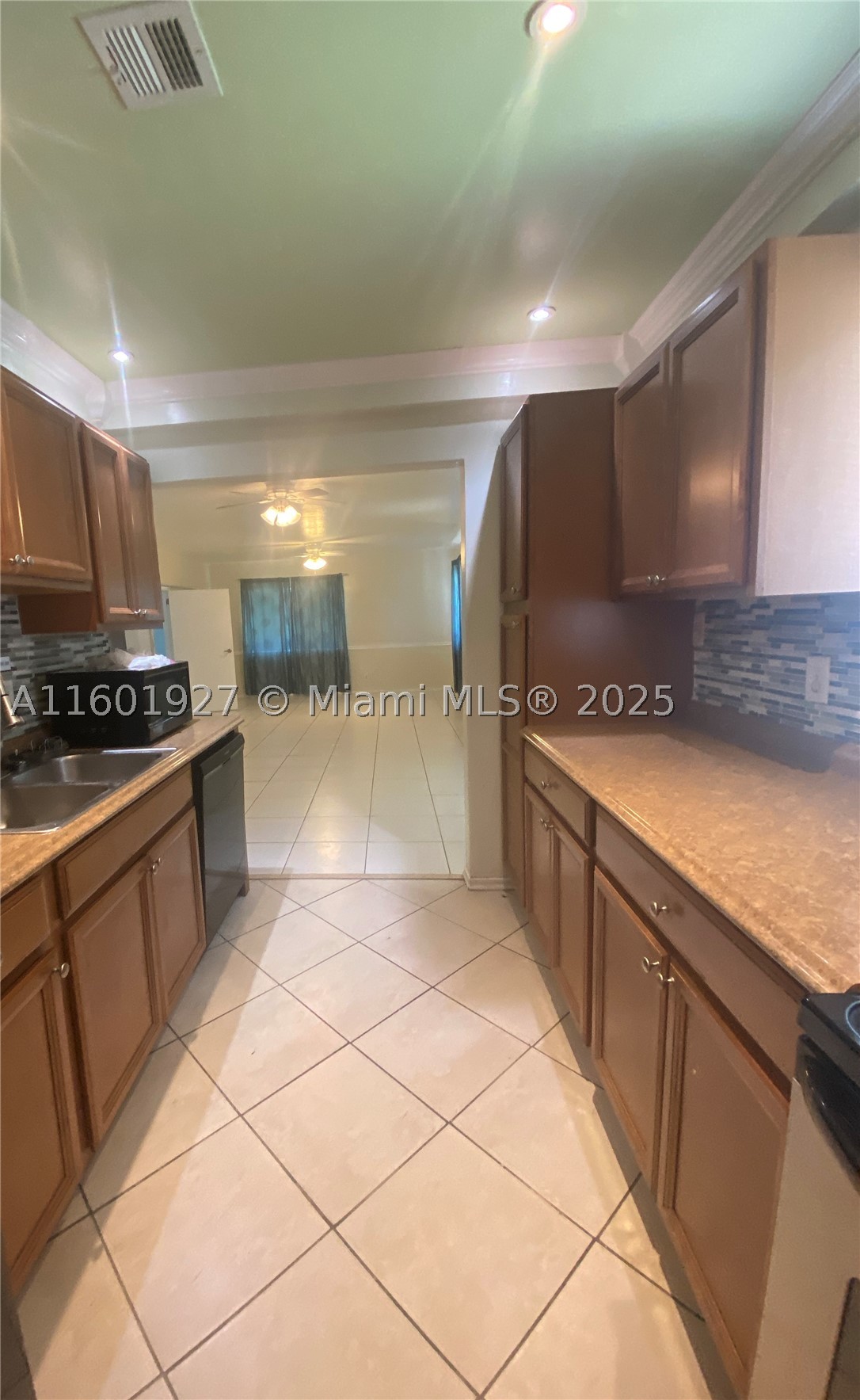 1739 SW 28th Ter, Fort Lauderdale FL 33312