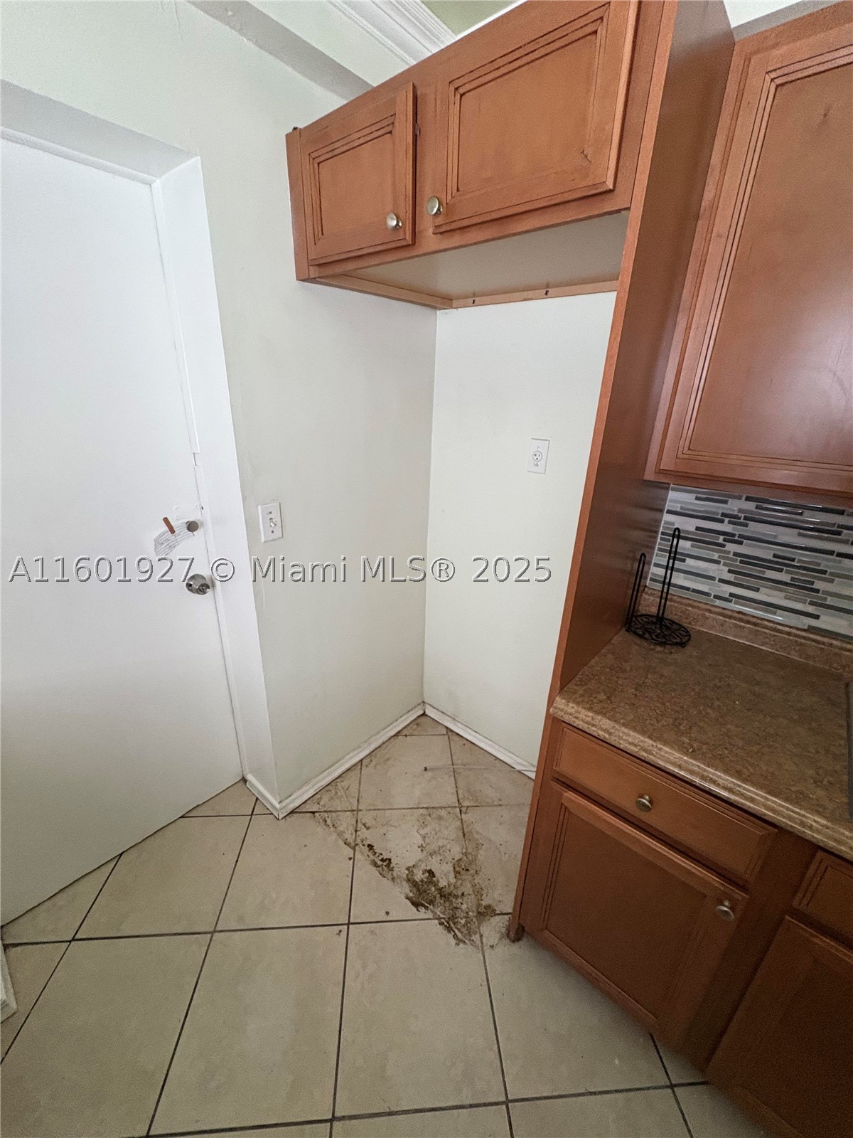 1739 SW 28th Ter, Fort Lauderdale FL 33312