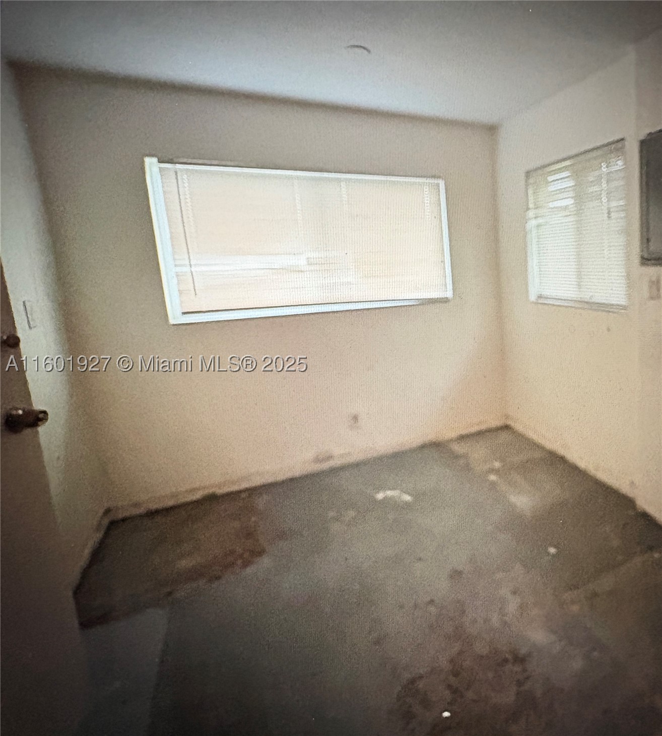 1739 SW 28th Ter, Fort Lauderdale FL 33312