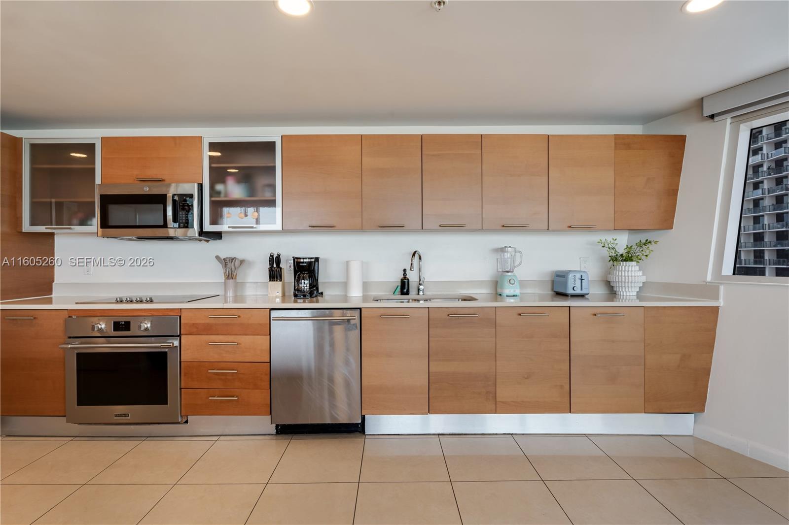 3250 NE 1st Ave #715, Miami FL 33137
