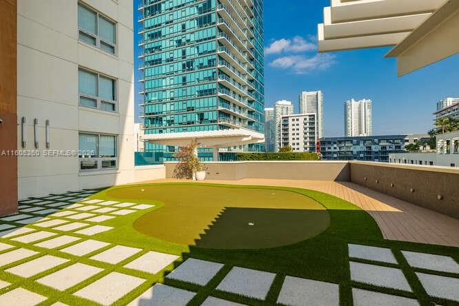 3250 NE 1st Ave #715, Miami FL 33137
