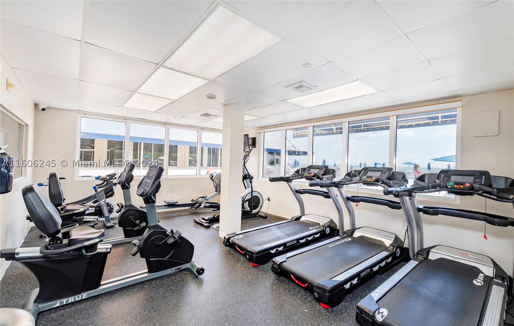 19201 Collins Ave(avlb 7/15/26) #318, Sunny Isles Beach FL 33160
