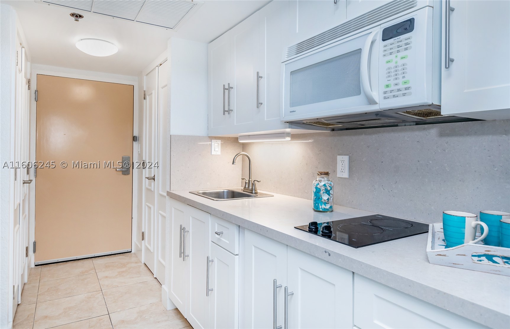 19201 Collins Ave(avlb 7/15/26) #318, Sunny Isles Beach FL 33160