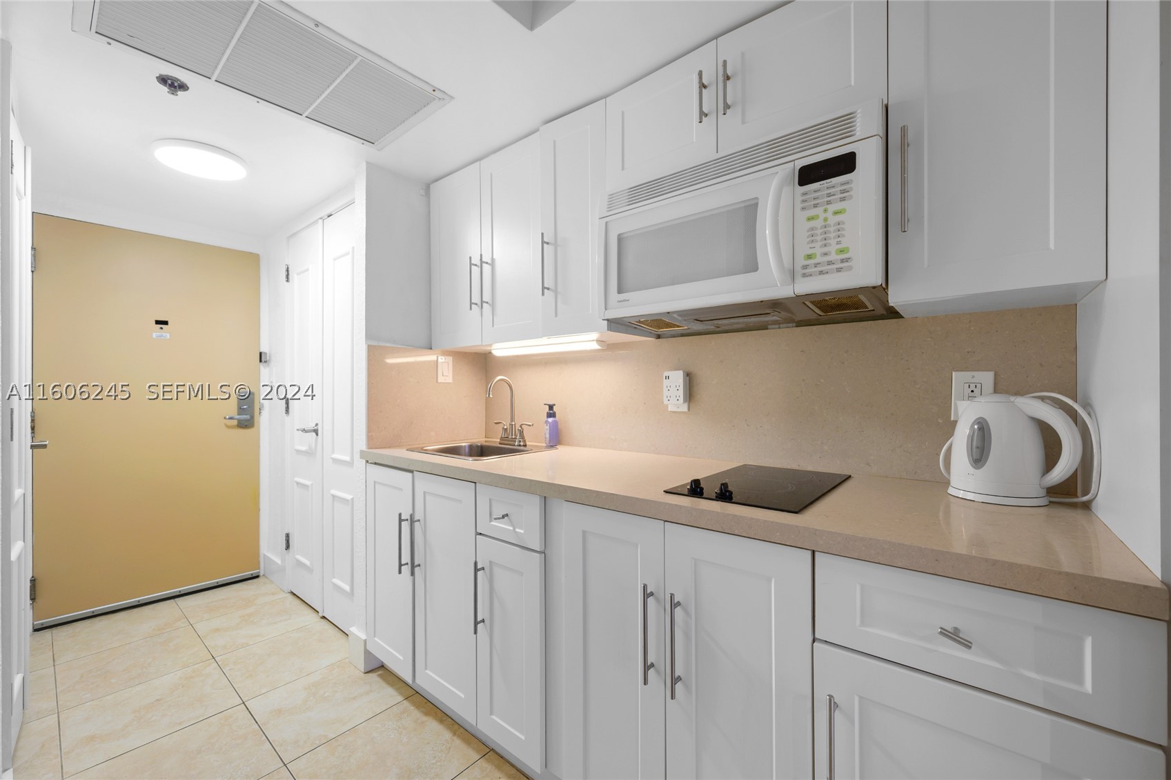 19201 Collins Ave #318, Sunny Isles Beach FL 33160