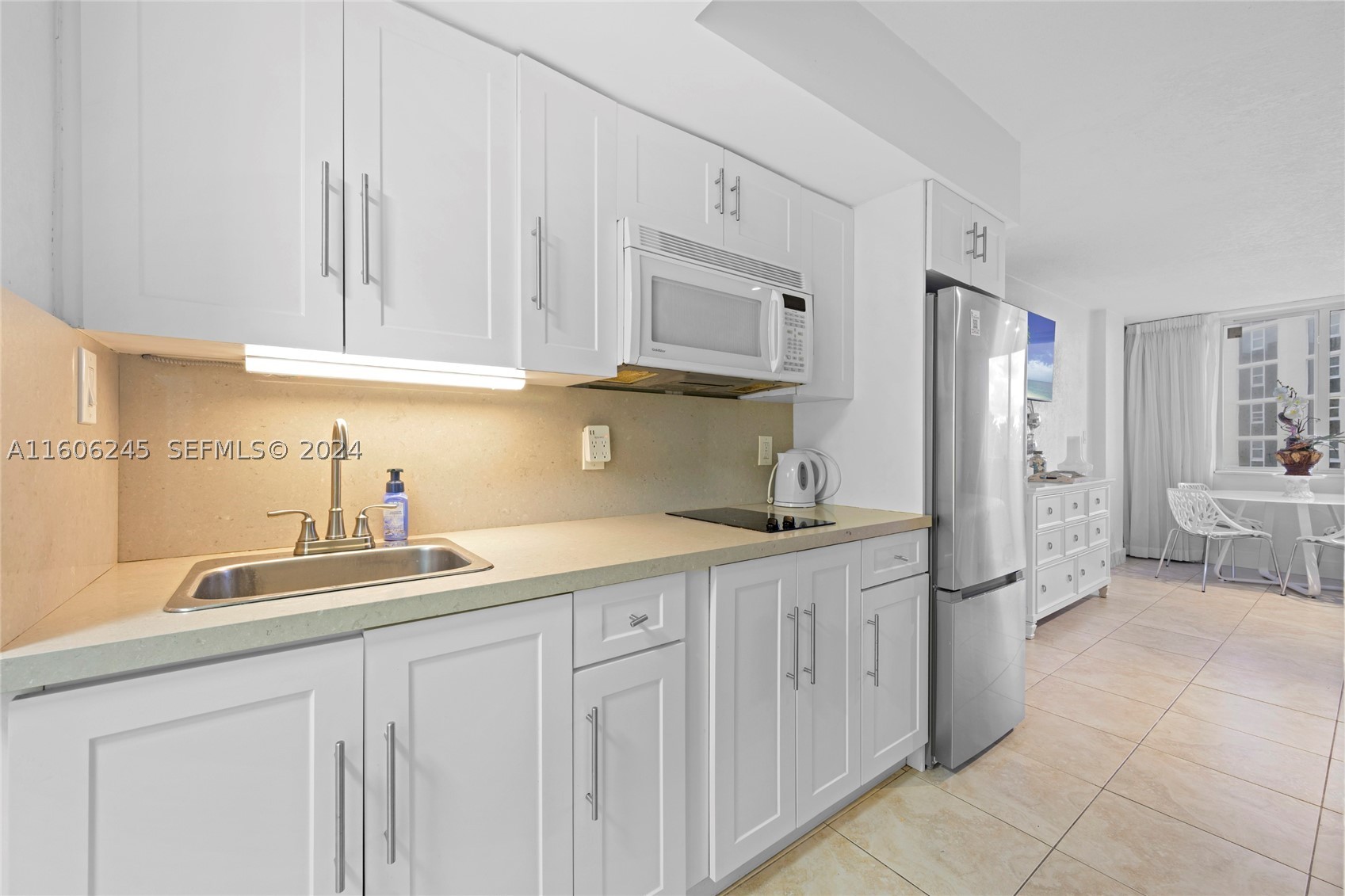 19201 Collins Ave #318, Sunny Isles Beach FL 33160