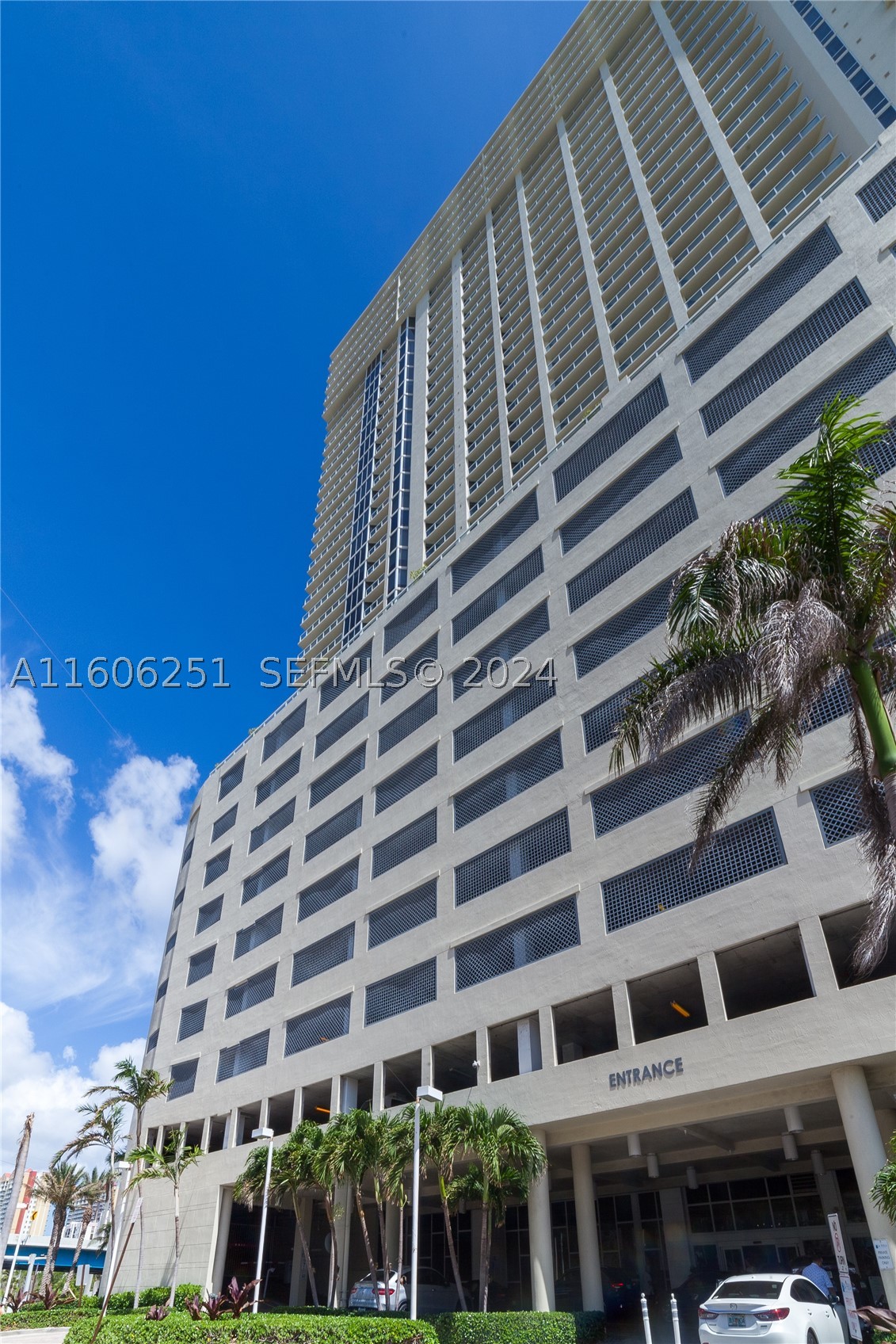 16699 Collins Ave(avlbnow) #3707, Sunny Isles Beach FL 33160