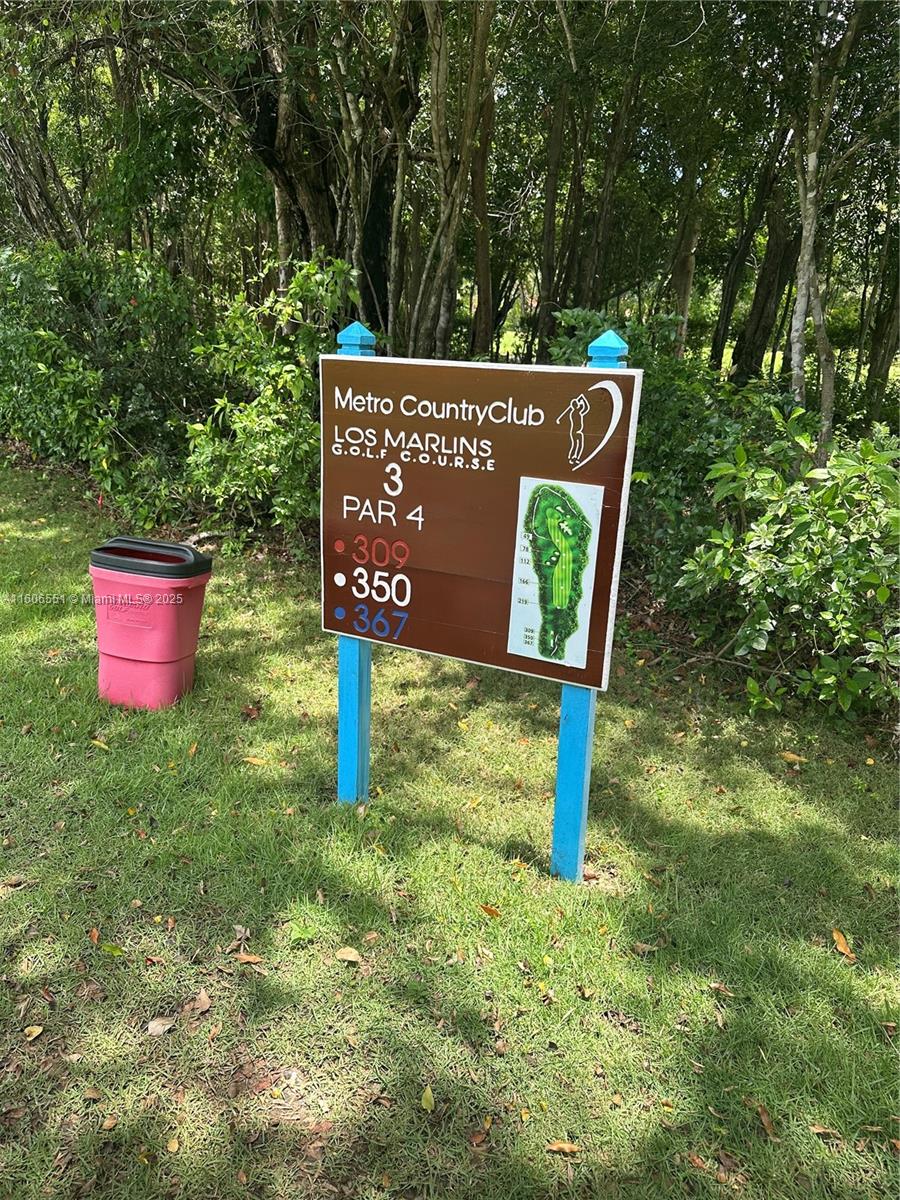2100 Avenida Las Trinitarias, Juan Dolió, Rep Dom, Other FL 00000