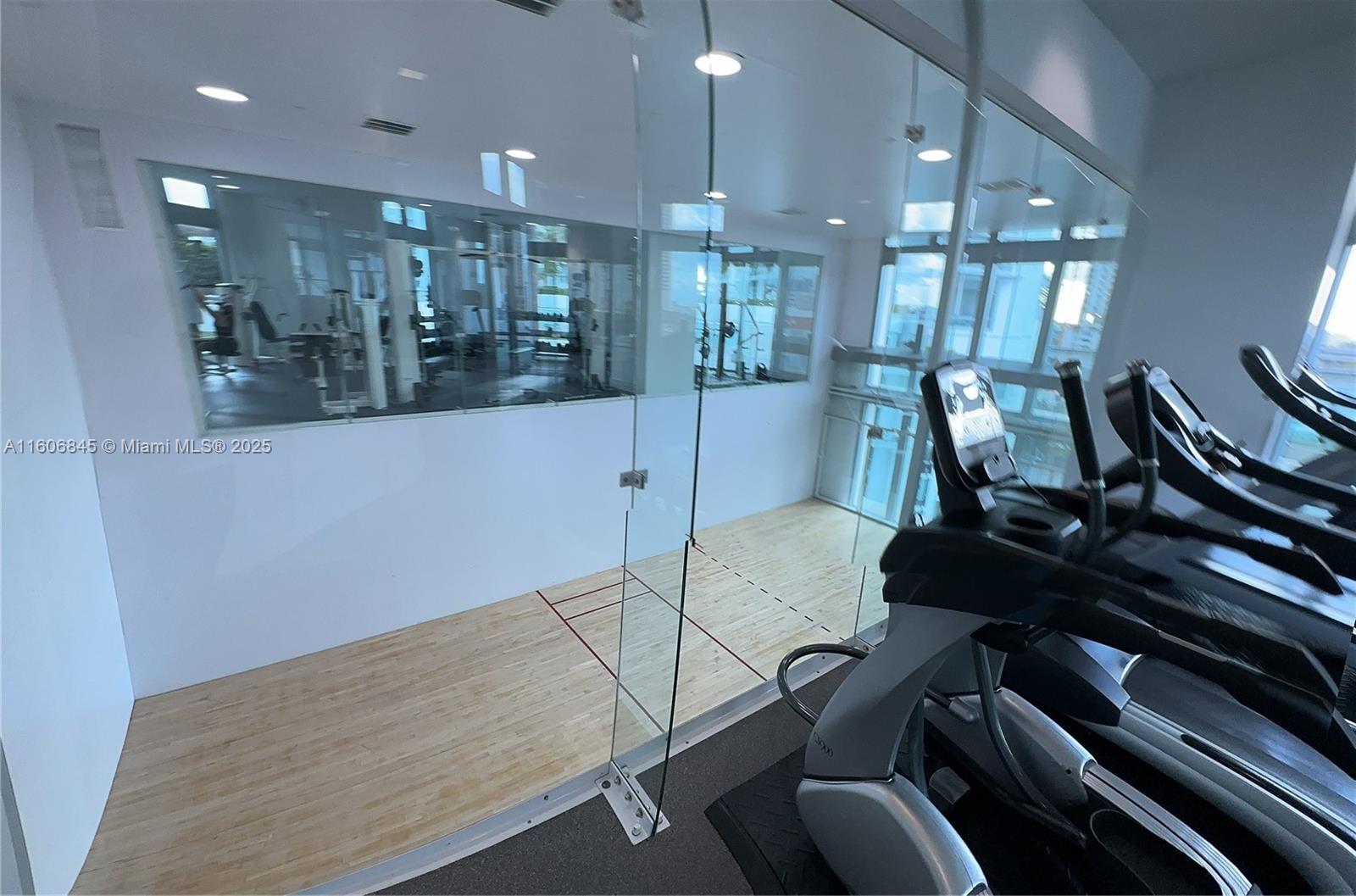 350 S Miami Ave #2302, Miami FL 33130