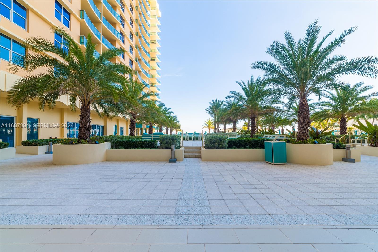2501 S Ocean Dr #303, Hollywood FL 33019