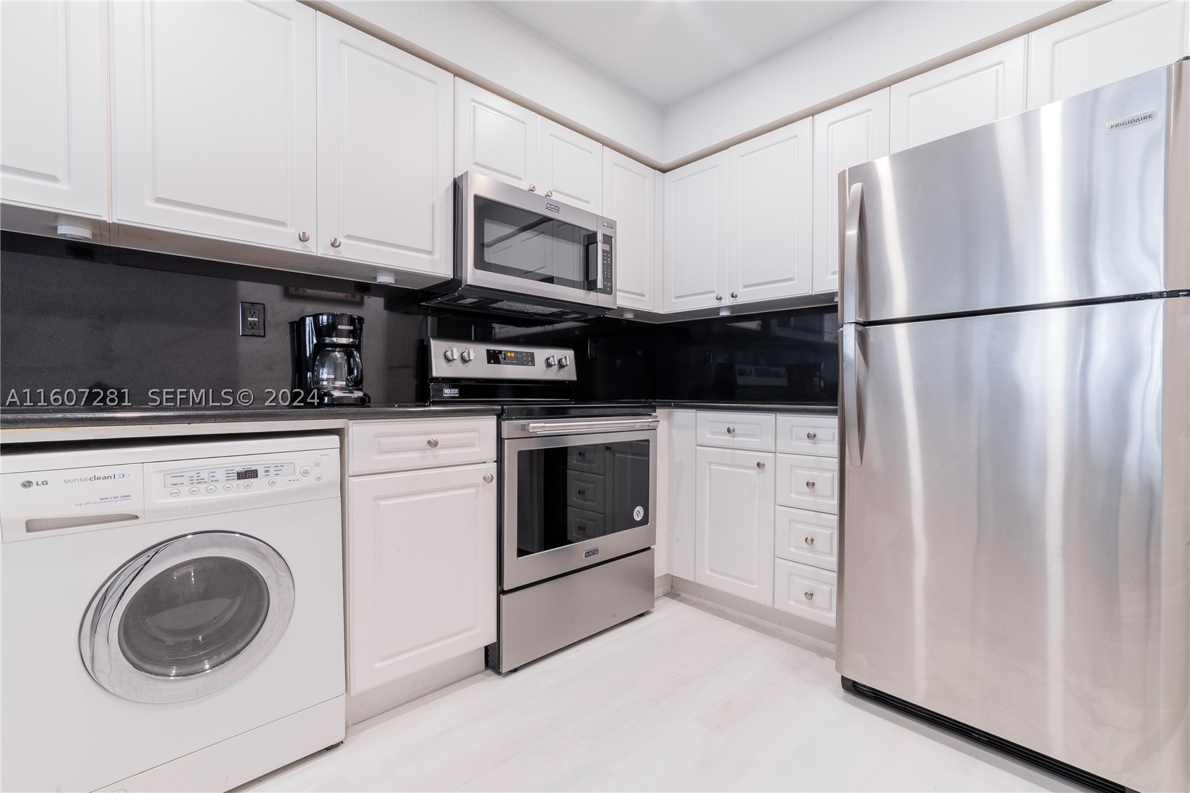 2501 S Ocean Dr #303, Hollywood FL 33019