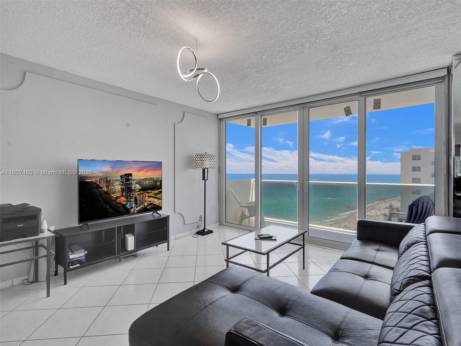 3725 S OCEAN DR #1506, Hollywood FL 33019