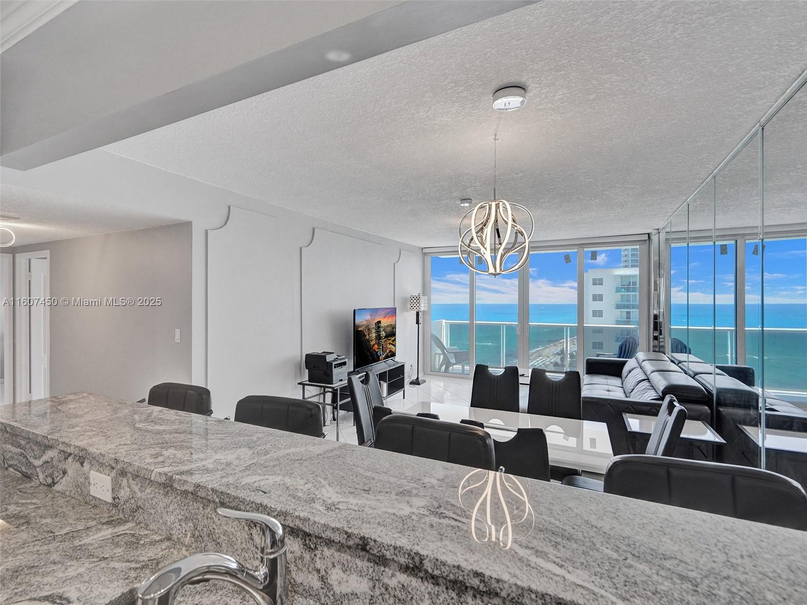 3725 S OCEAN DR #1506, Hollywood FL 33019
